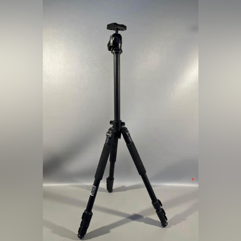 Dolica proline tripod